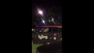 Casal Fazendo sexo dentro do carro
